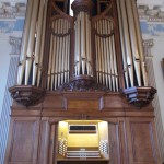 The organ completed